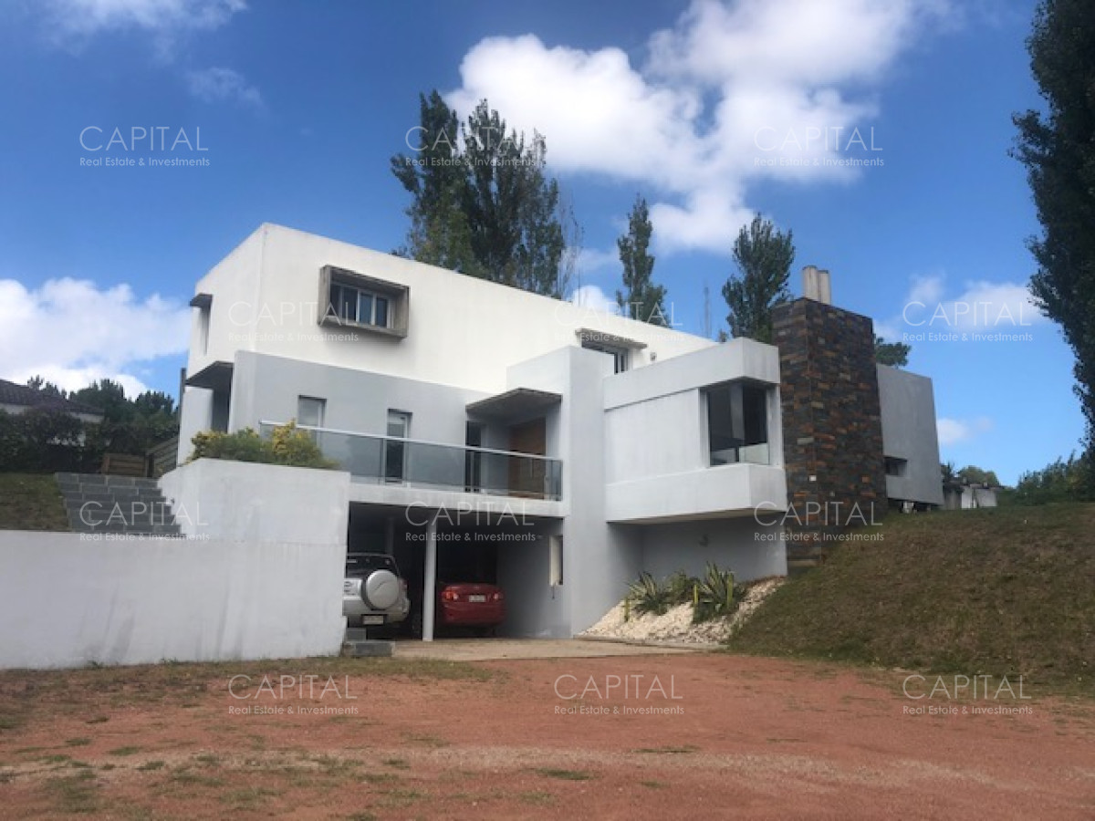 Casa ID.30772 - Casa en Barrio Privado Punta del Este en Venta Alquiler de Temporada