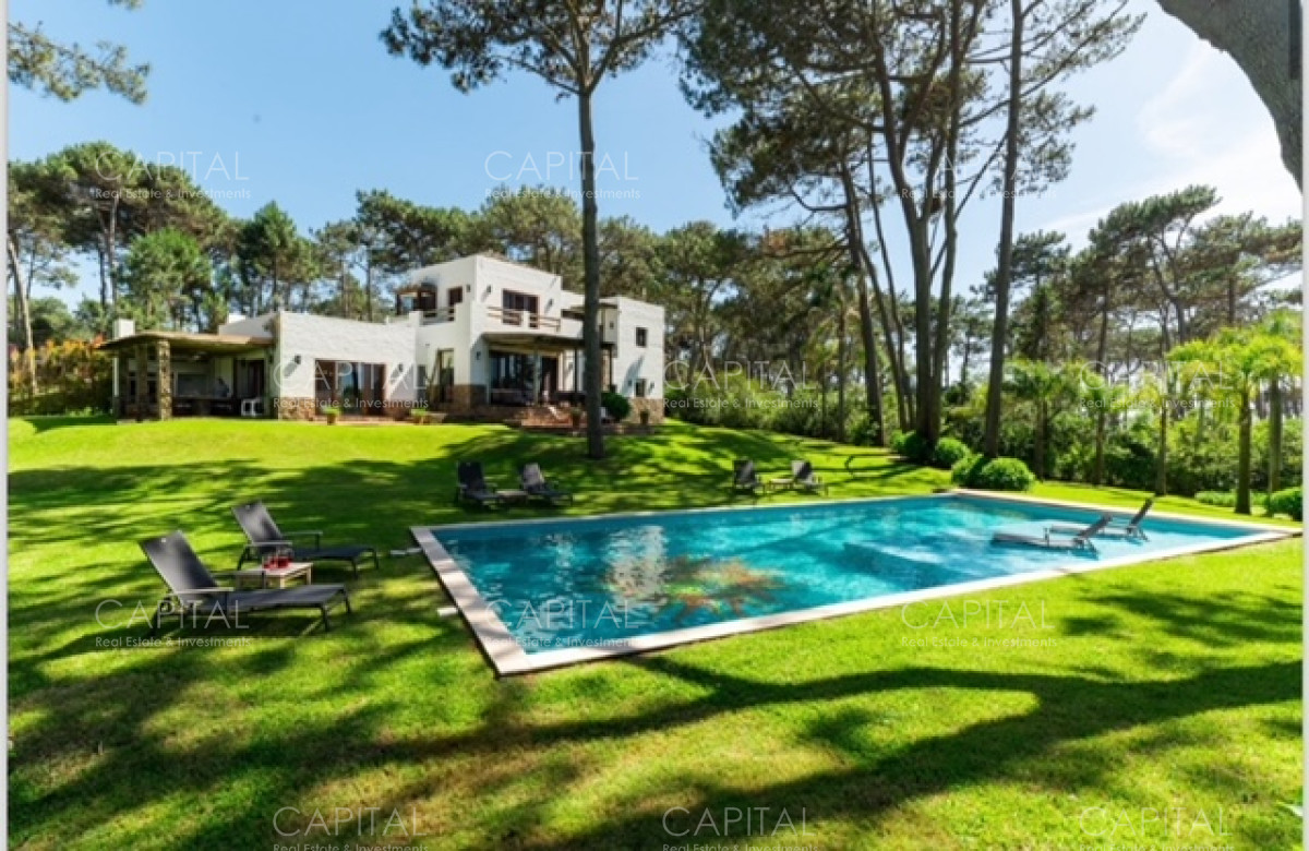 Excelente residencia en Montoya con piscina a metros de la Playa, foto 1