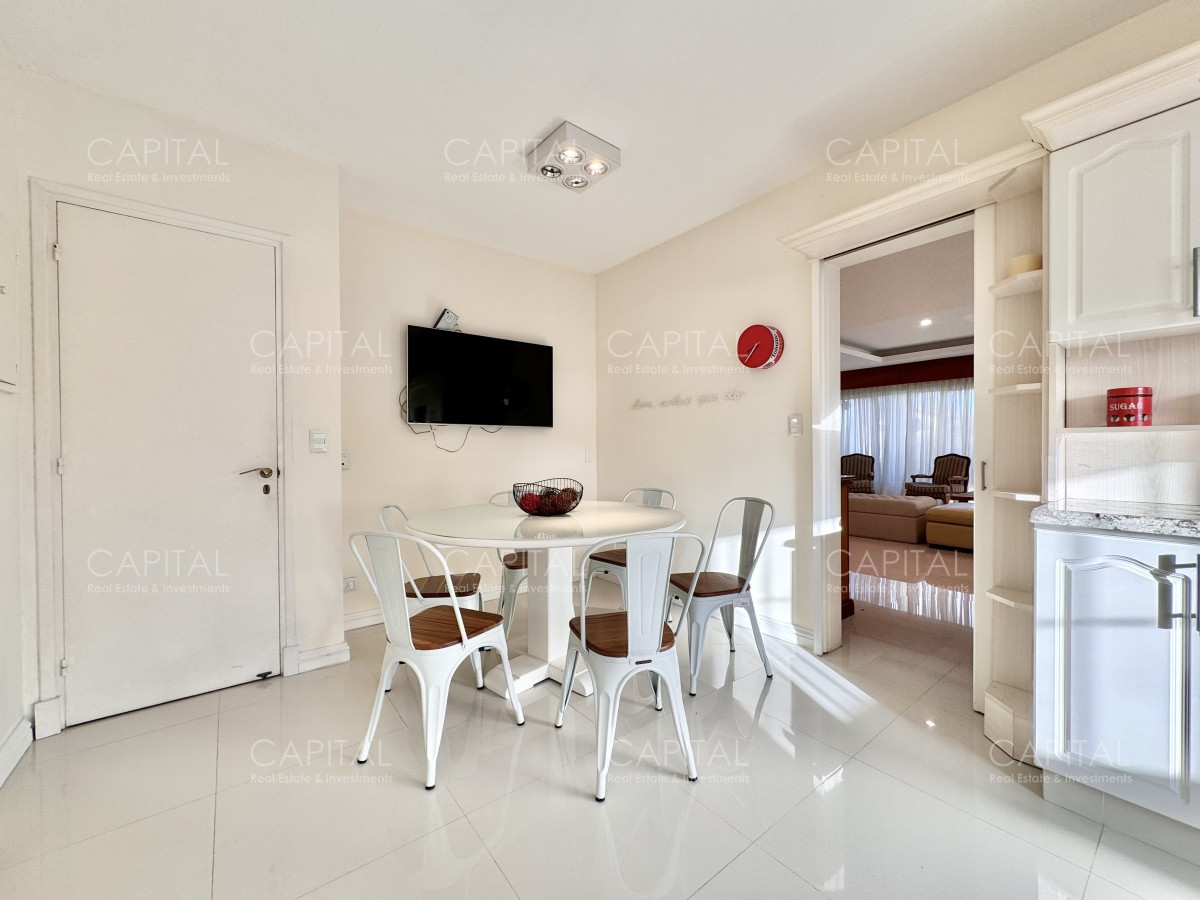 Casa ID.26110 - Casa en Venta en Playa Mansa de Punta del Este 