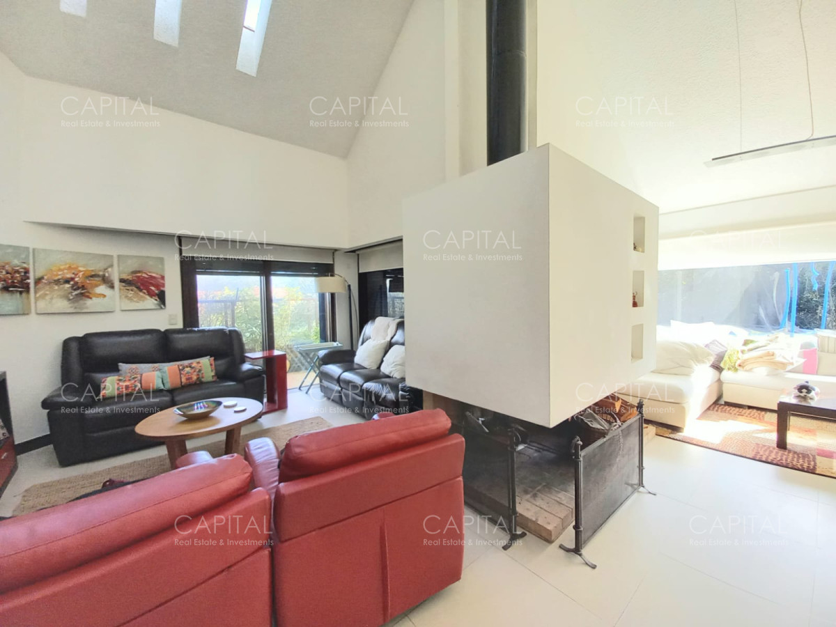 Casa ID.32990 - Excelente Casa En Venta 