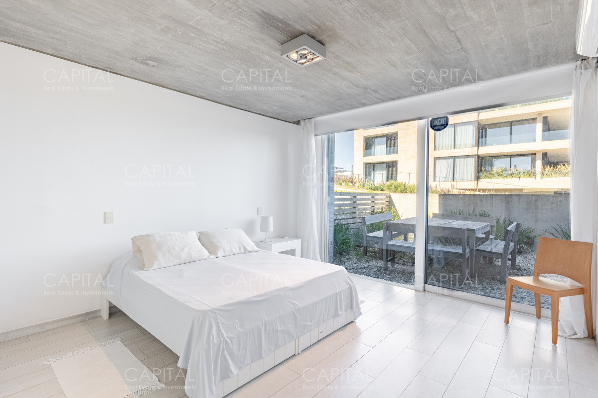 Casa ID.39001 - Moderna casa en venta en La Barra de la ruta al mar