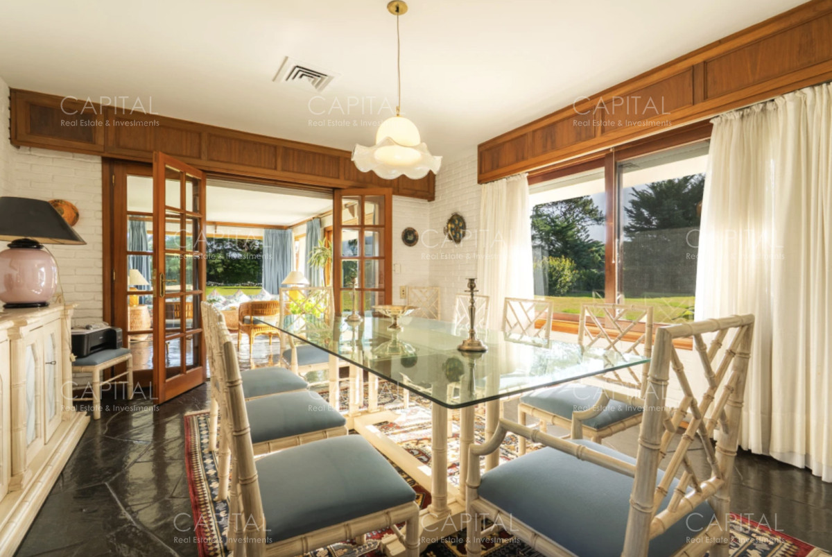 Casa ID.39114 - Mansion en Venta en Playa Mansa Punta del Este