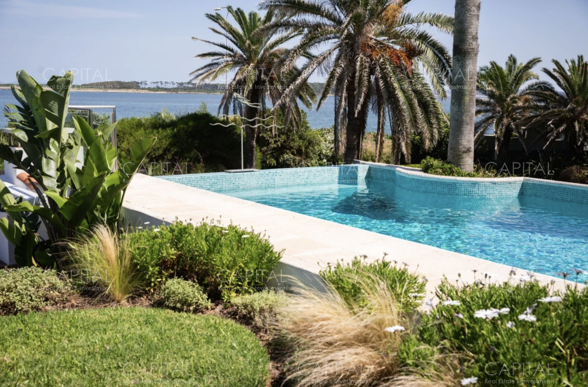 Casa ID.37217 - Excepcional casa en Peninsula frente al mar