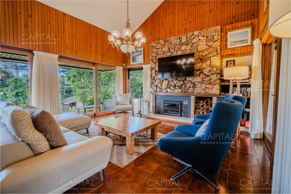 Casa ID.38383 - CASA EN VENTA DE 3 DORMTIORIOS EN PLAYA MANSA PUNTA DEL ESTE