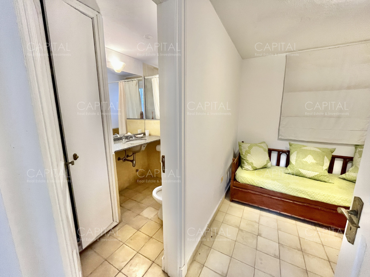 Casa ID.28358 - Casa en Venta Barrio Laguna Blanca Punta del Este Cinco Dormitorios