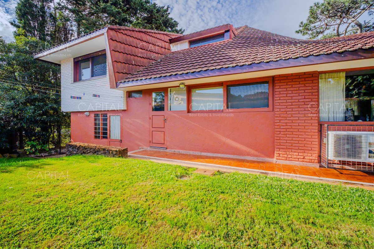 Casa ID.38383 - CASA EN VENTA DE 3 DORMTIORIOS EN PLAYA MANSA PUNTA DEL ESTE