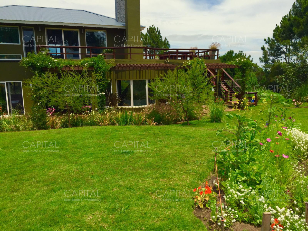 Casa ID.25894 - Espectacular casa en La Barra con gran parque con divina vista al  bosque  