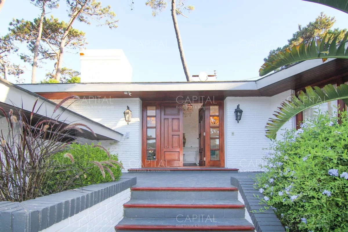 Casa ID.35380 - Casa en venta en Playa Mansa