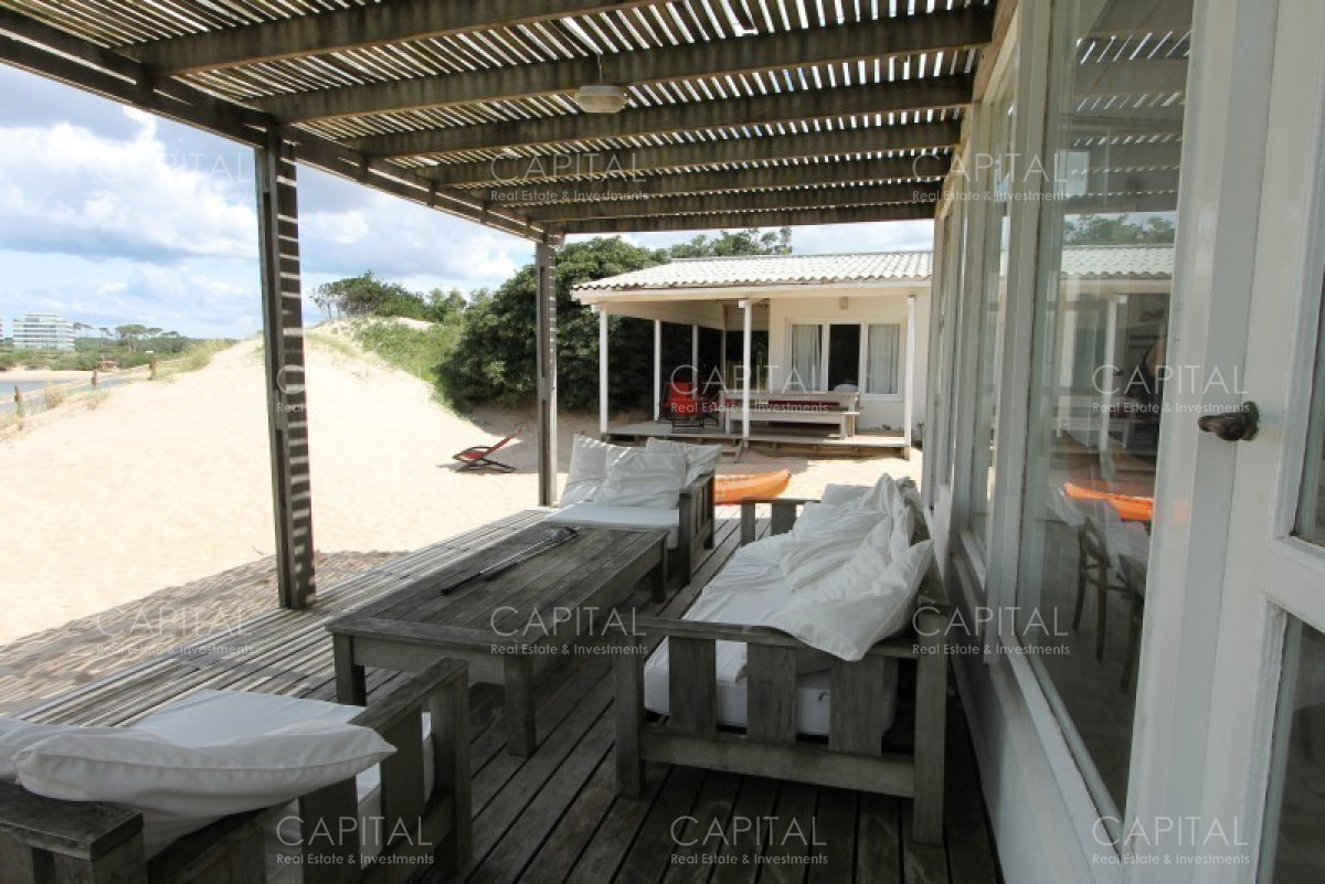 Casa ID.38537 - Excepcional casa sobre la arena en La Desembocadura de La Barra
