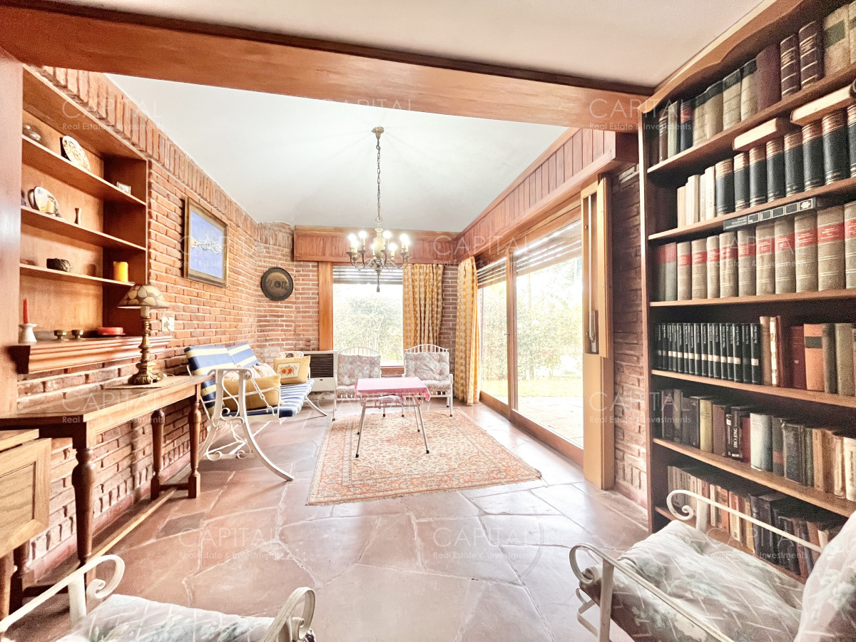 Casa ID.38705 - Casa en venta de 5 dormitorios en San Rafael