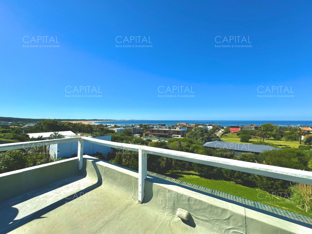 Casa ID.36175 - Casa en Venta en Pueblo de José Ignacio Cuatro Dormitorios y Dependencia