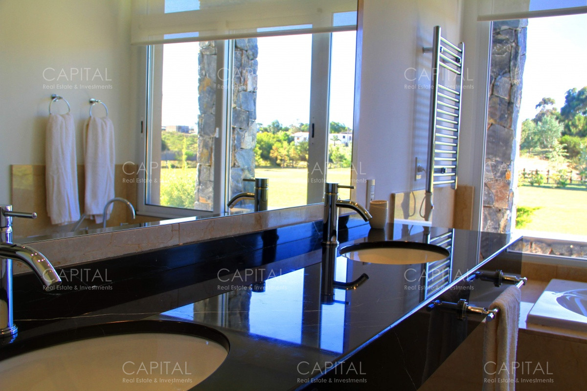 Casa ID.27705 - Chacra con Casa en Venta Mangrullos de Punta Piedra