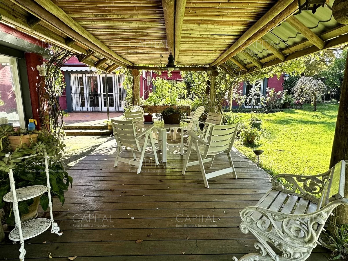 Casa ID.35081 - Casa  en Venta Playa Mansa en venta a 150 metros del mar