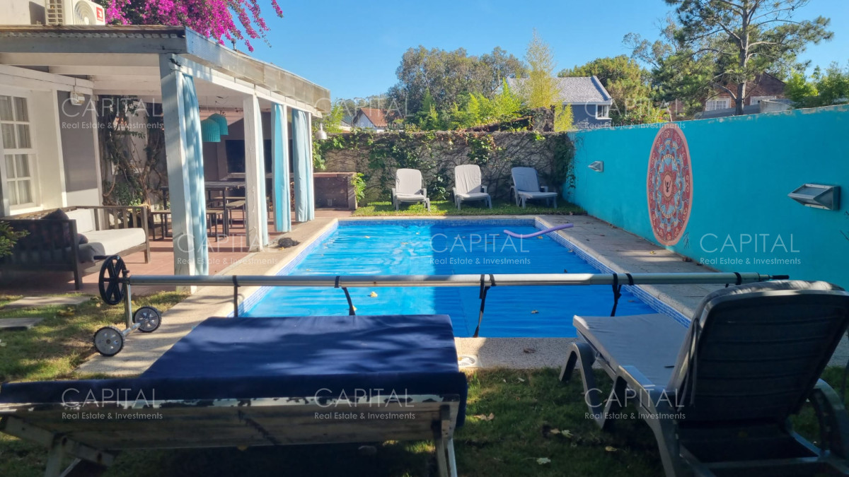 Casa ID.25970 - Casa en La Barra Punta del Este en Venta