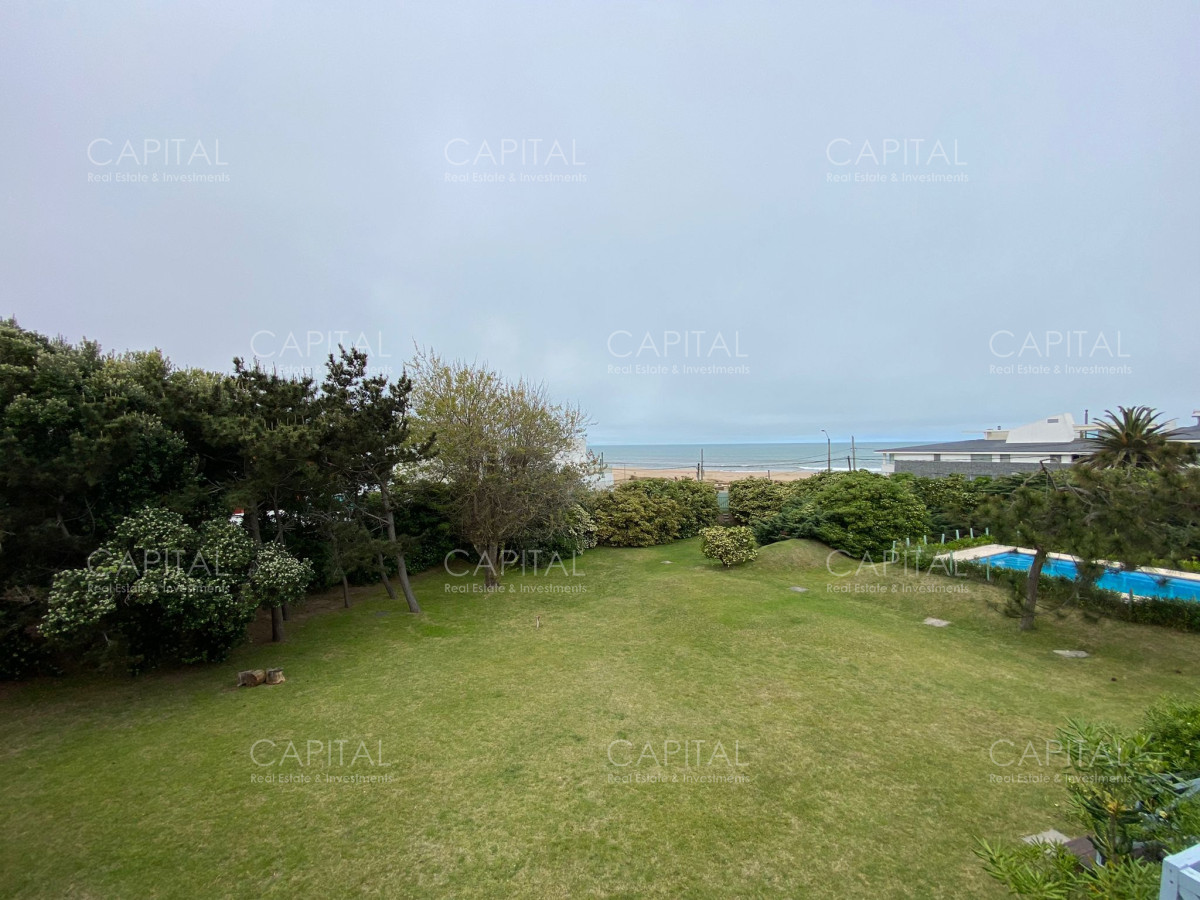 Casa ID.27148 - Casa En Venta Frente al Mar Playa Montoya