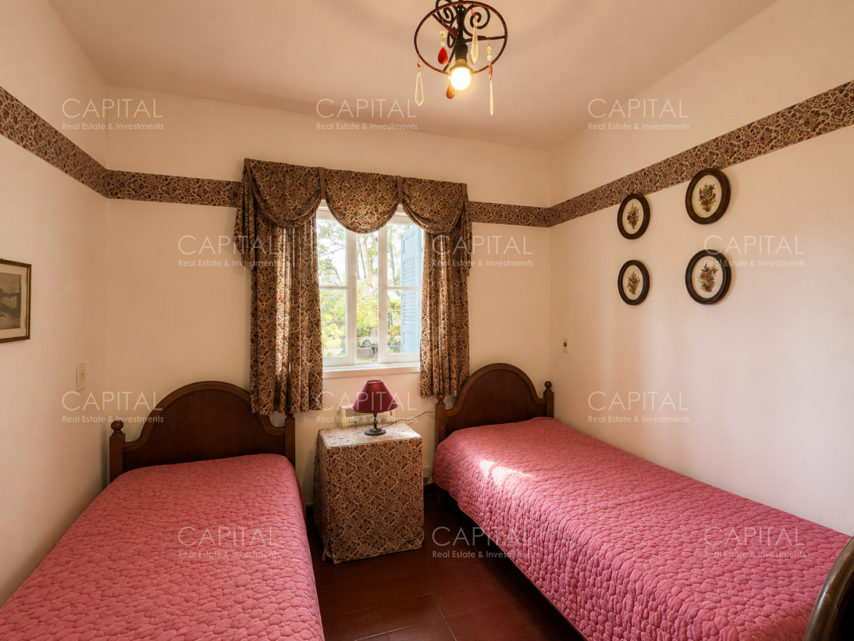 Casa ID.40507 - Casa en Venta de Cinco Dormitorios en San Rafael