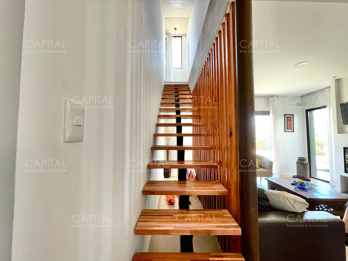 Casa ID.33890 - Casa en venta en Montoya a 1 cuadra del mar