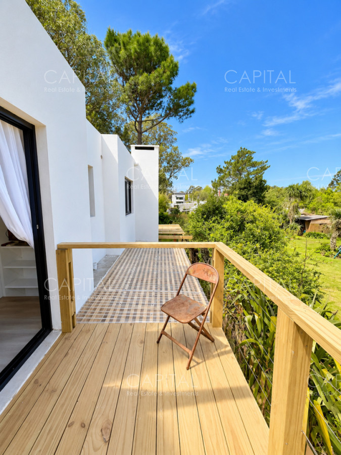 Casa ID.40696 - Casa en venta en El Tesoro La Barra a 1 cuadra de Ruta 10