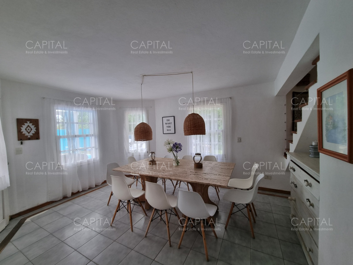 Casa ID.25970 - Casa en La Barra Punta del Este en Venta