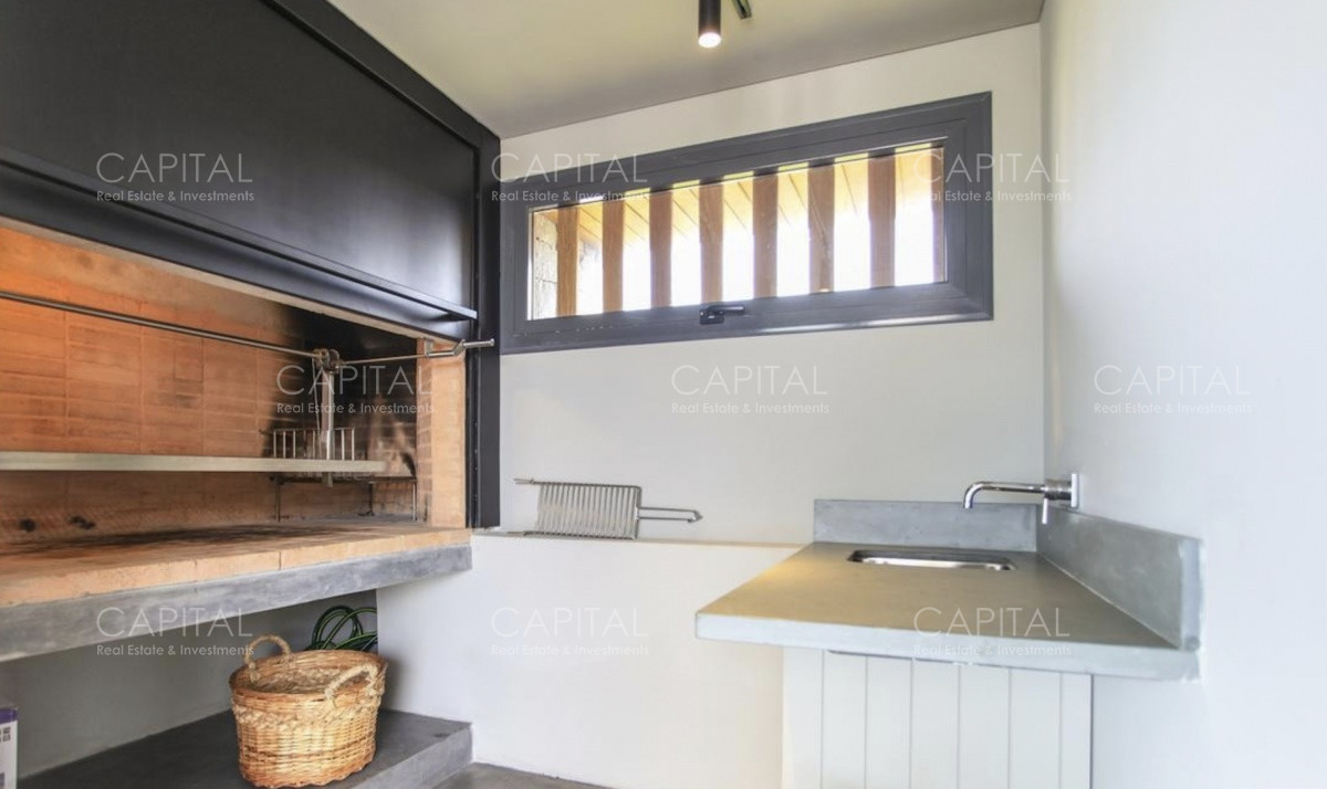 Casa ID.31818 - Casa sobre el Mar Manantiales en Venta