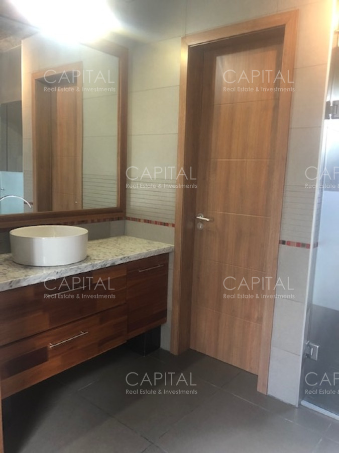 Casa ID.30772 - Casa en Barrio Privado Punta del Este en Venta Alquiler de Temporada