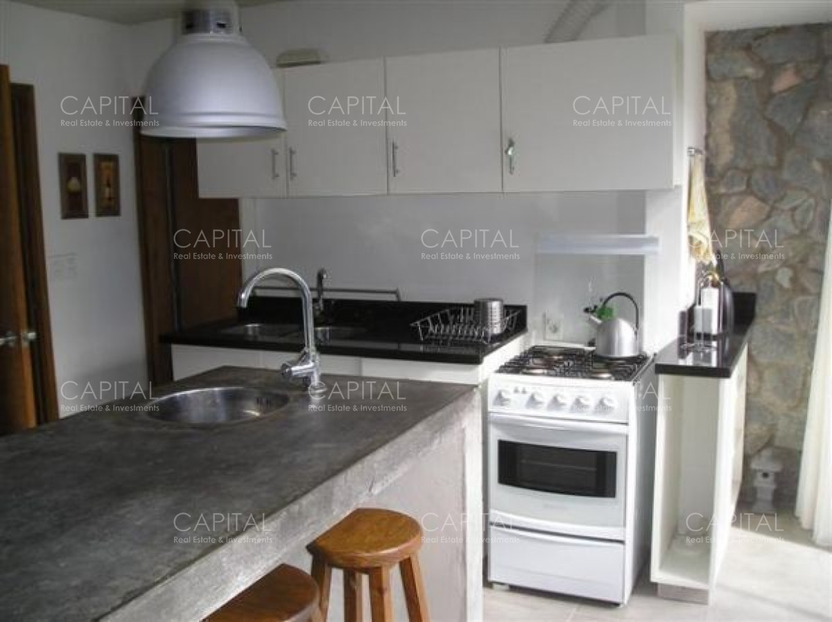 Casa ID.38467 - Casa en Montoya 3 dormitorios y dependencia a 200 mts del mar