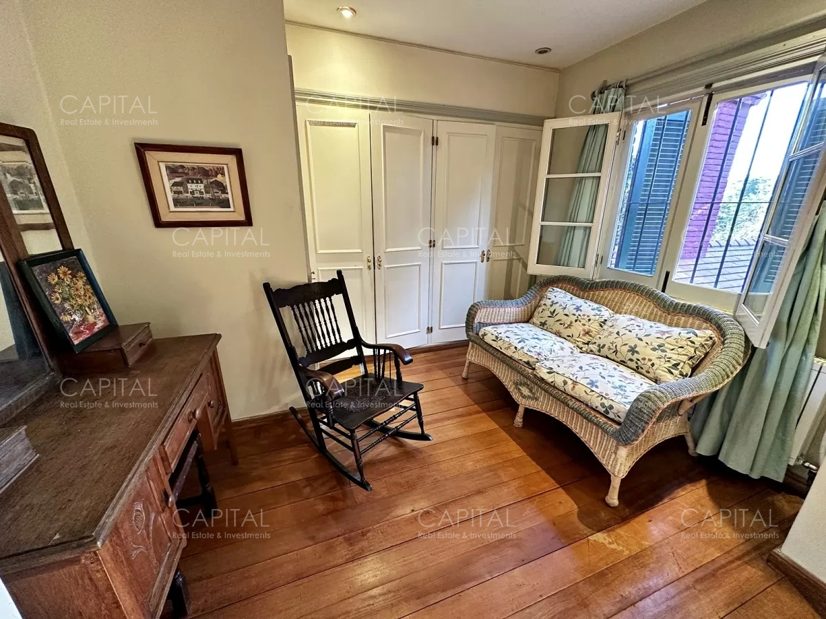 Casa ID.35081 - Casa  en Venta Playa Mansa en venta a 150 metros del mar