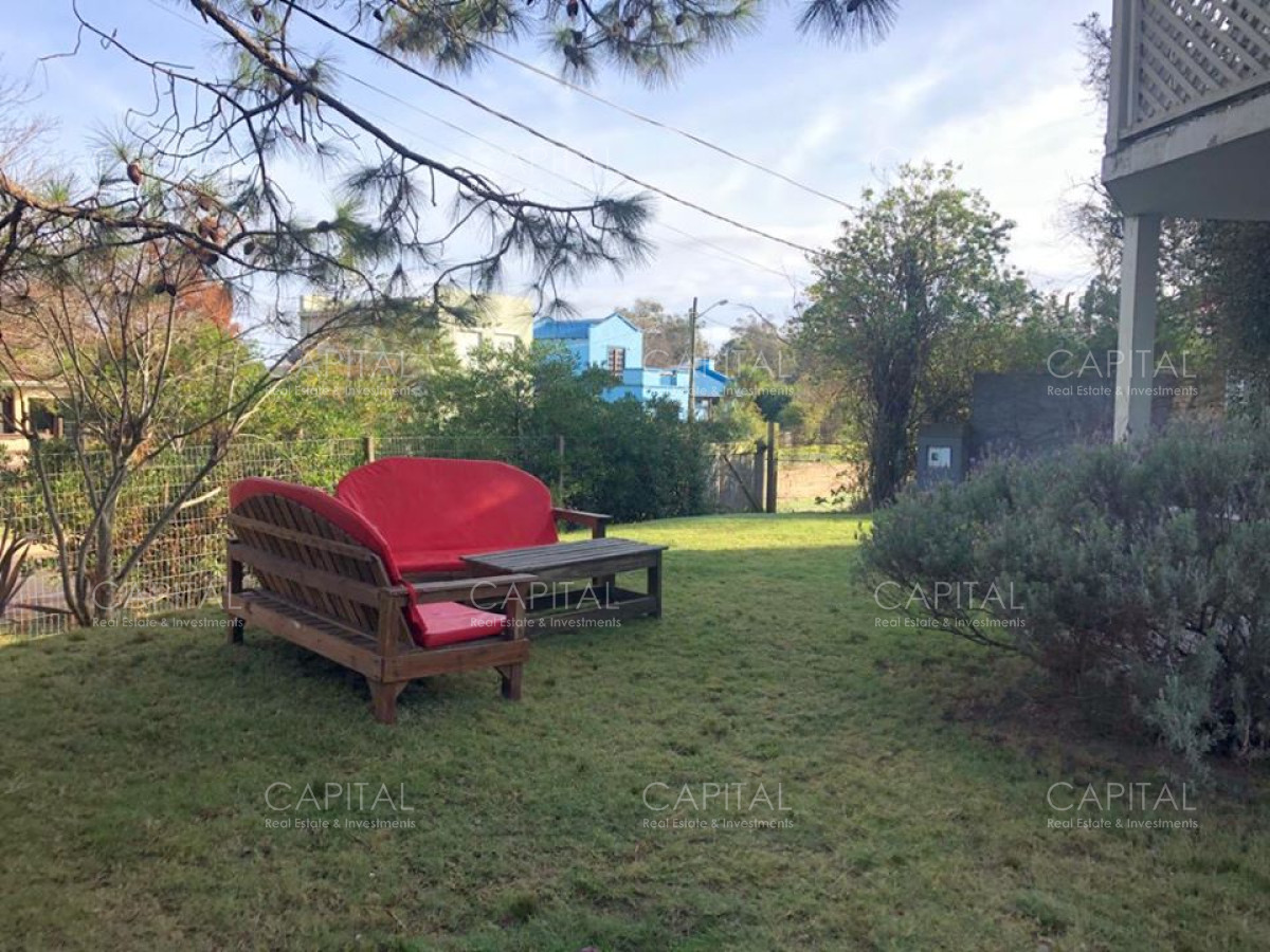 Casa ID.25970 - Casa en La Barra Punta del Este en Venta