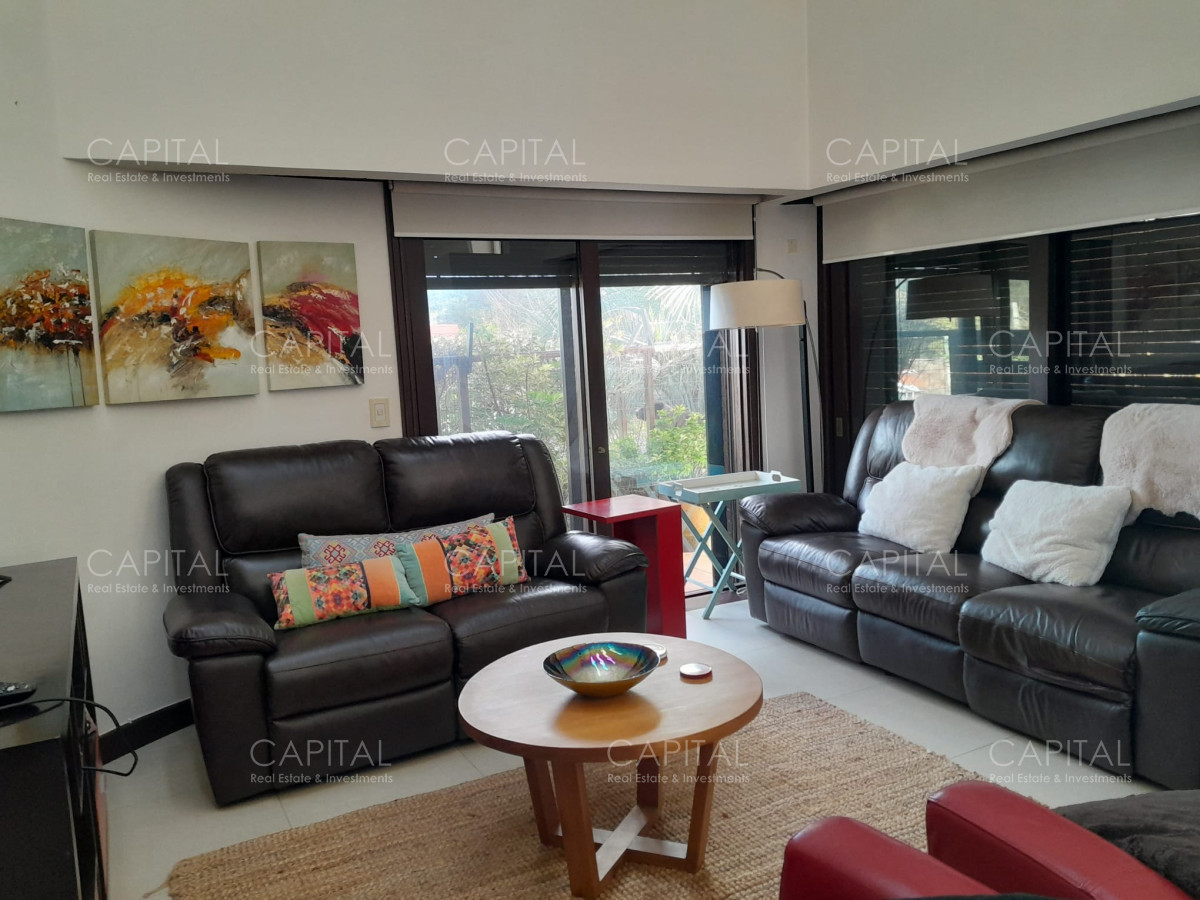 Casa ID.32990 - Excelente Casa En Venta 