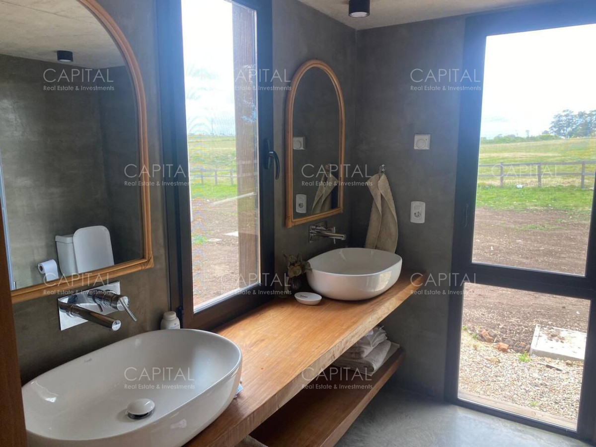 Casa ID.39618 - Casa de 5 dormitorios con piscina en barrio privado