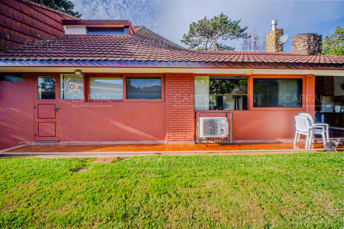 Casa ID.38383 - CASA EN VENTA DE 3 DORMTIORIOS EN PLAYA MANSA PUNTA DEL ESTE