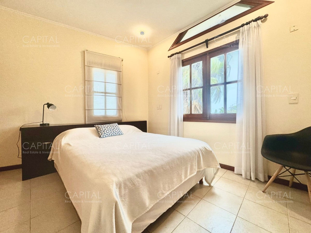 Casa ID.36764 - Residencia en Mansa 5 dormitorios + dependencia
