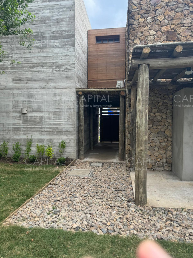 Casa ID.25443 - Casa en Manantiales, 3 dormitorios *