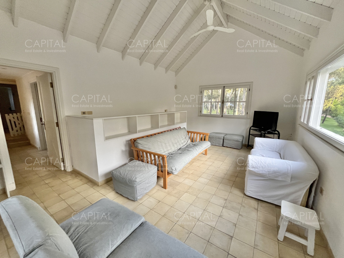 Casa ID.28358 - Casa en Venta Barrio Laguna Blanca Punta del Este Cinco Dormitorios