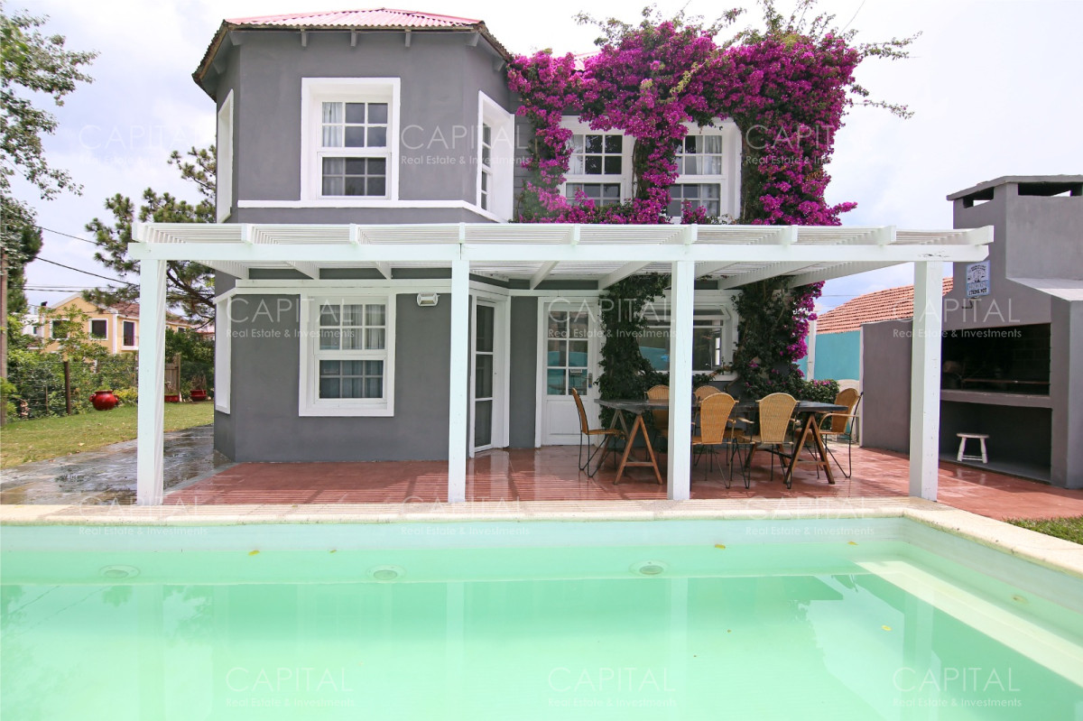 Casa ID.25970 - Casa en La Barra Punta del Este en Venta
