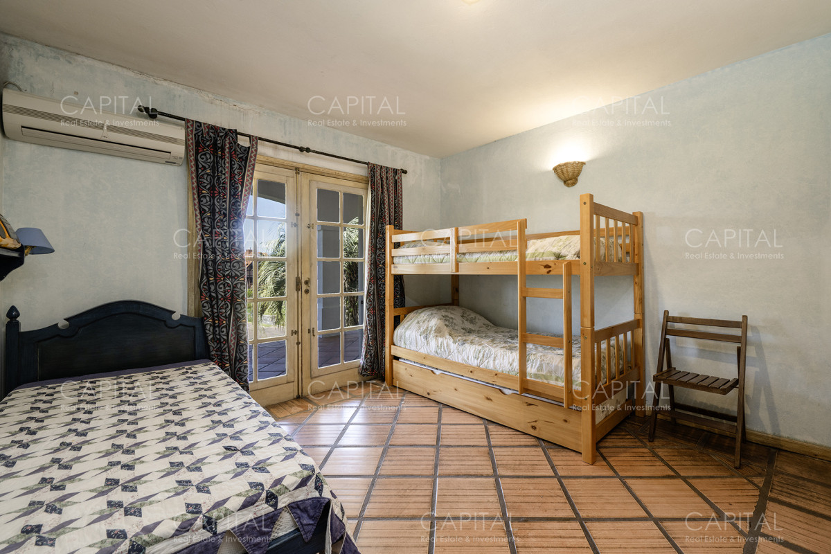 Casa ID.37138 - Casa en Venta de Tres Dormitorios en Playa Mansa