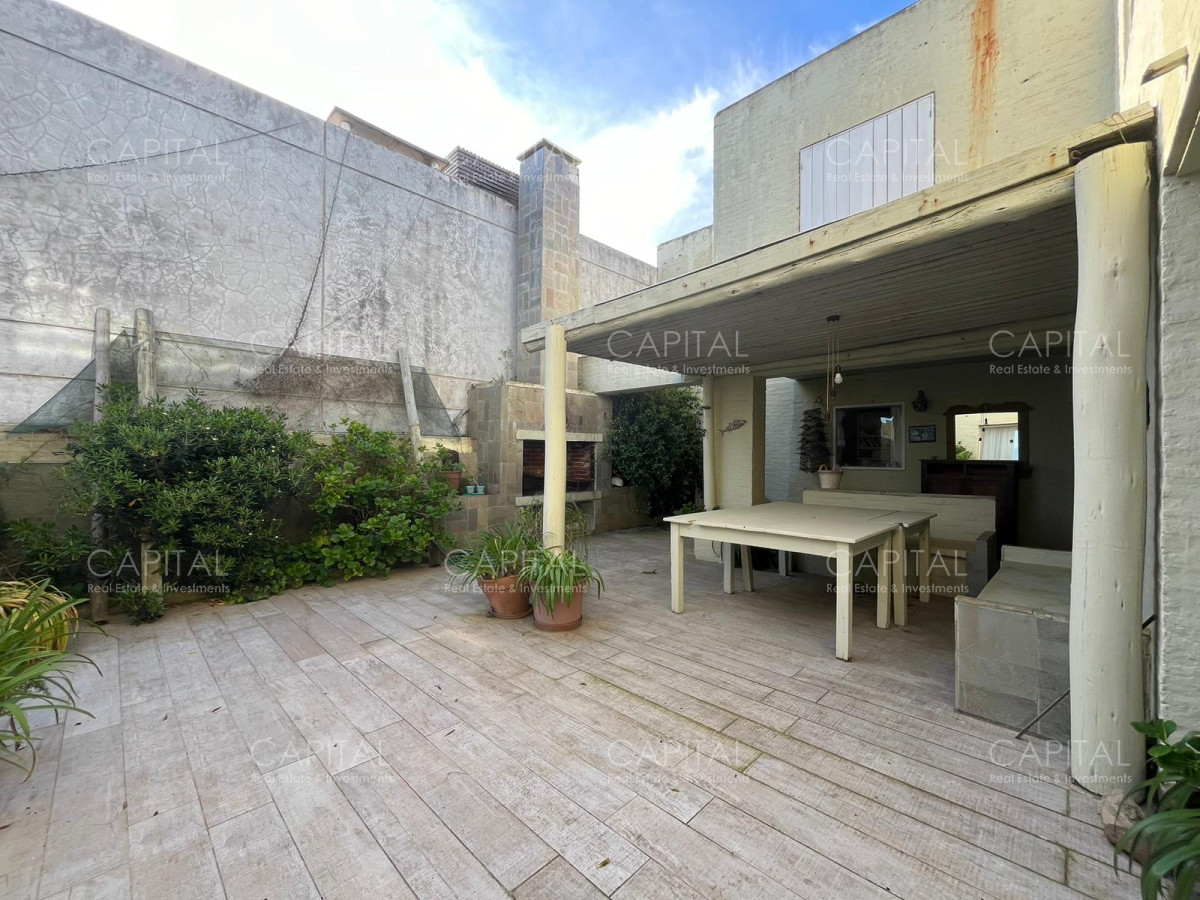 Casa ID.36055 - Casa en venta en La Barra ubicada Frente Al Mar