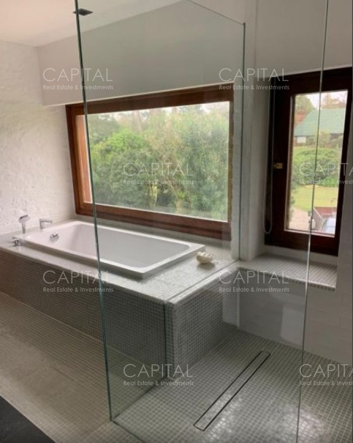 Casa ID.32806 - Casa sobre el Mar de Solanas Punta Ballena en Venta
