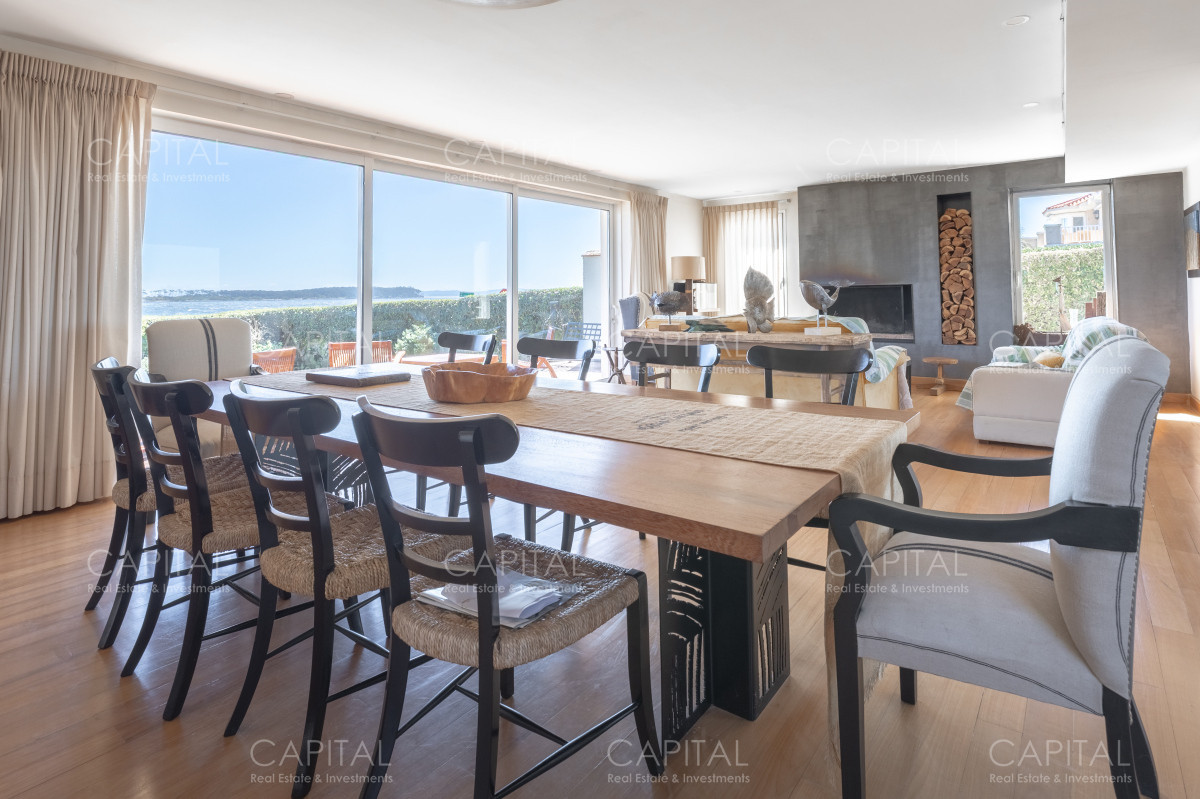 Casa ID.29753 - Venta de Magnífica casa en Rambla del Puerto de Punta del Este