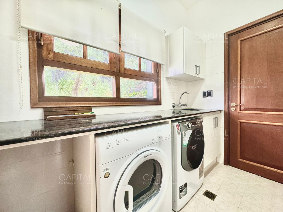 Casa ID.36764 - Residencia en Mansa 5 dormitorios + dependencia