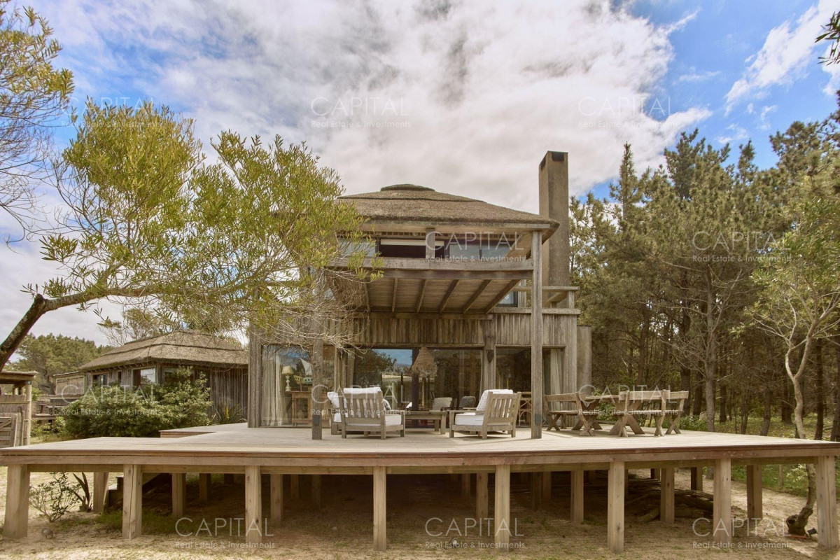 Casa ID.38195 - Entre el bosque y el océano – Refugio de diseño en Village del Faro