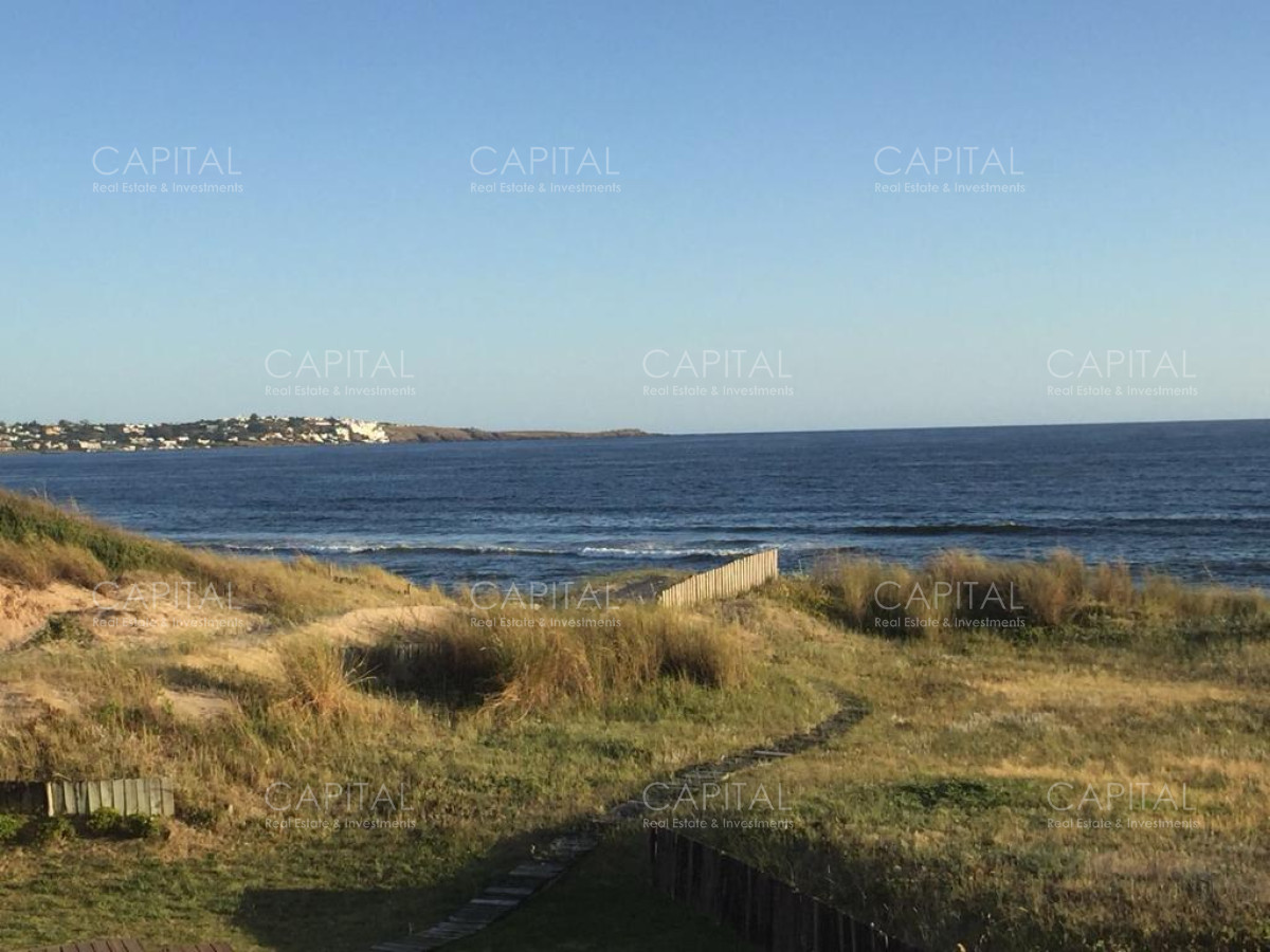 Casa ID.32706 - Casa de cinco dormitorios en la playa, Punta Ballena - Tio tom.