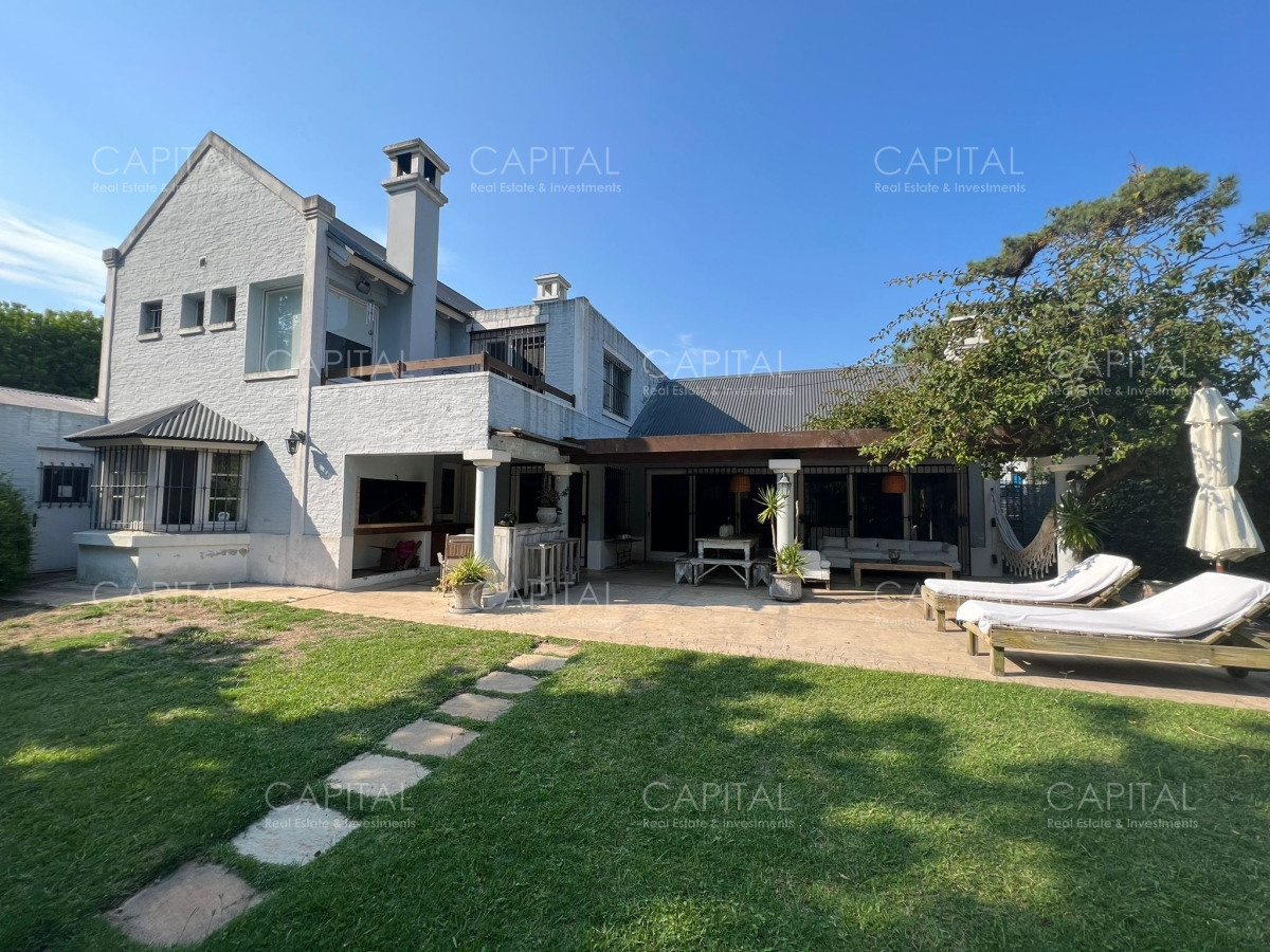 Casa ID.36999 - Casa con piscina en venta en Pleno corazón de La Barra
