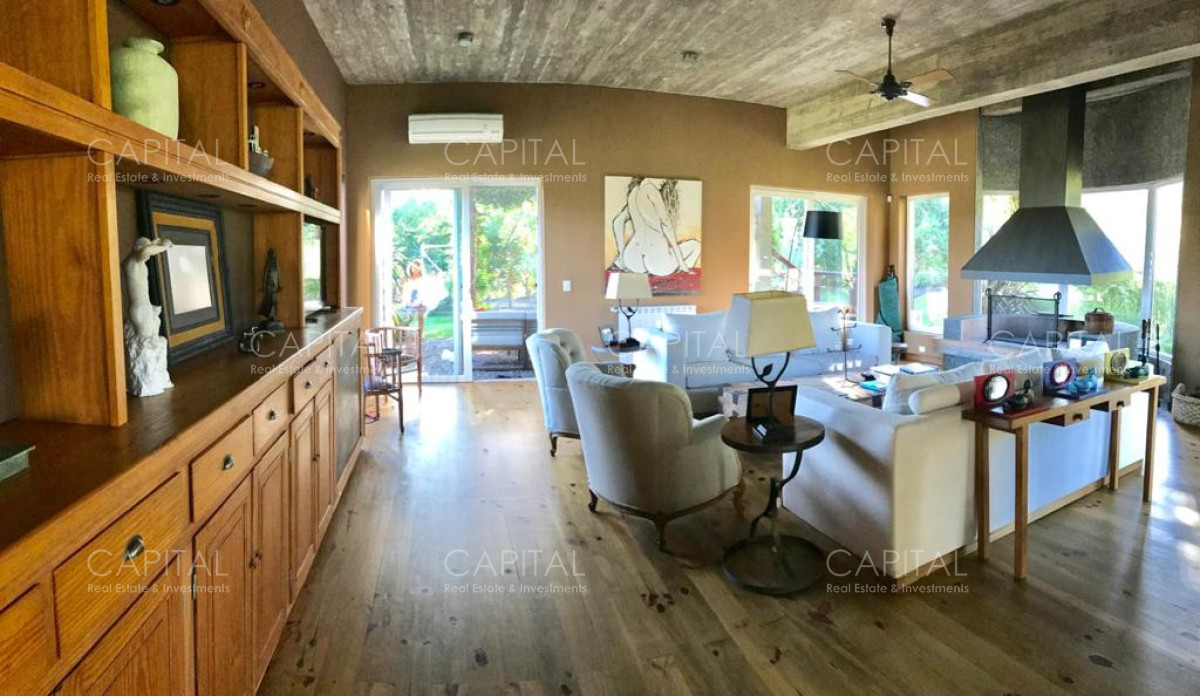 Casa ID.25894 - Espectacular casa en La Barra con gran parque con divina vista al  bosque  