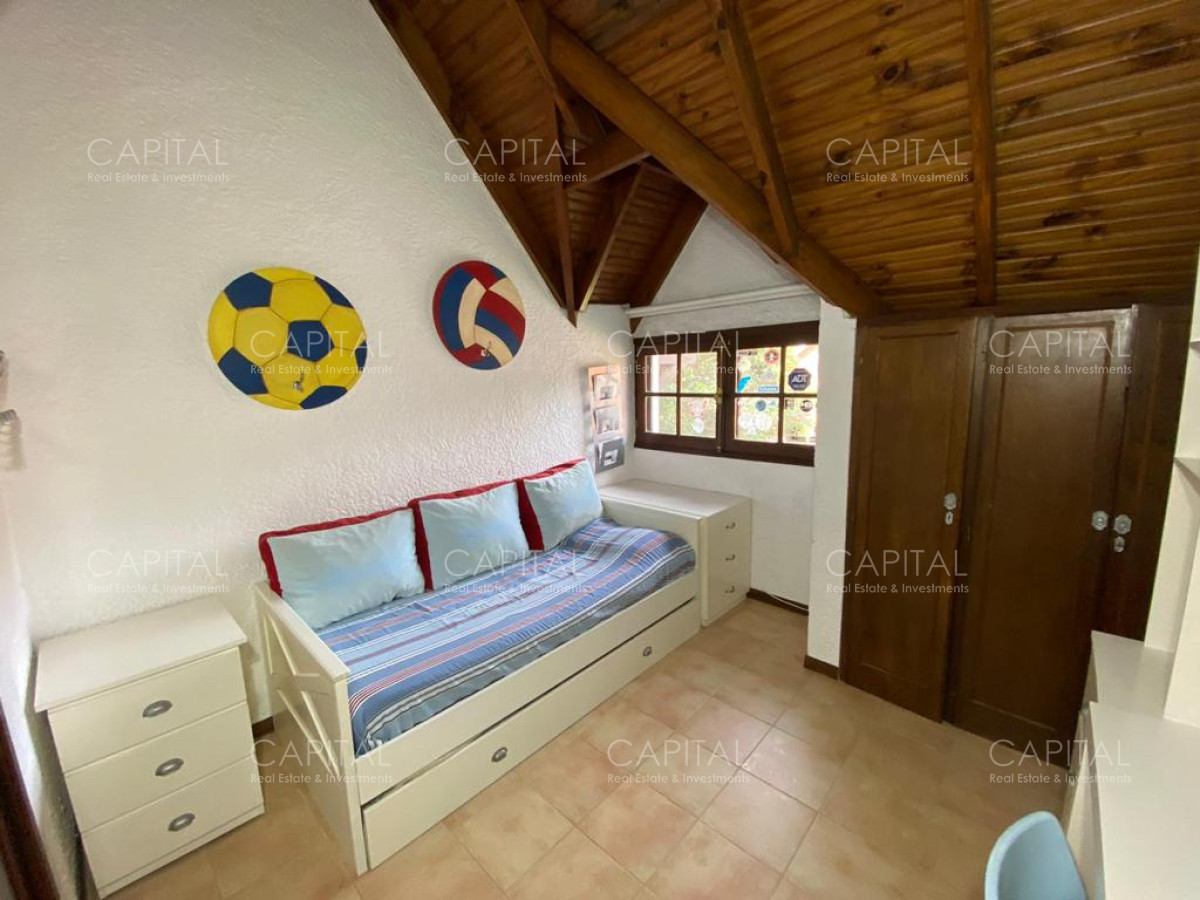 Casa ID.28553 - Casa de 5 dormitorios en Barrio Lugano, Punta del Este