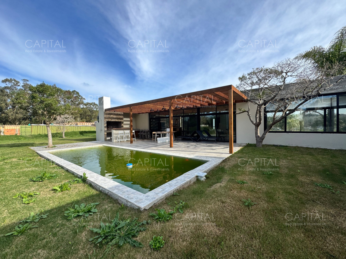 Casa ID.40852 - Casa en Barrio Privado Punta Ballena a la venta