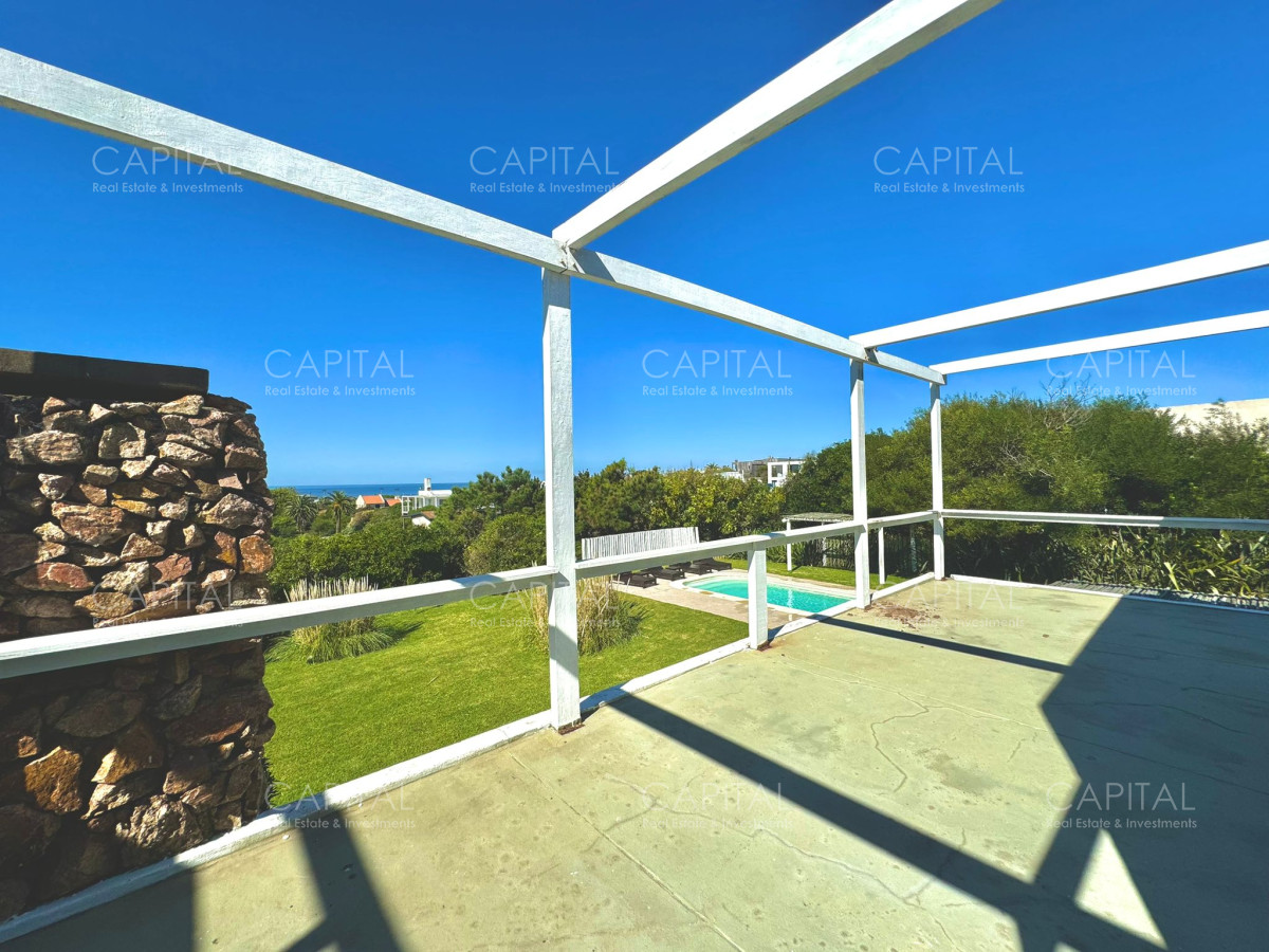 Casa ID.36175 - Casa en Venta en Pueblo de José Ignacio Cuatro Dormitorios y Dependencia