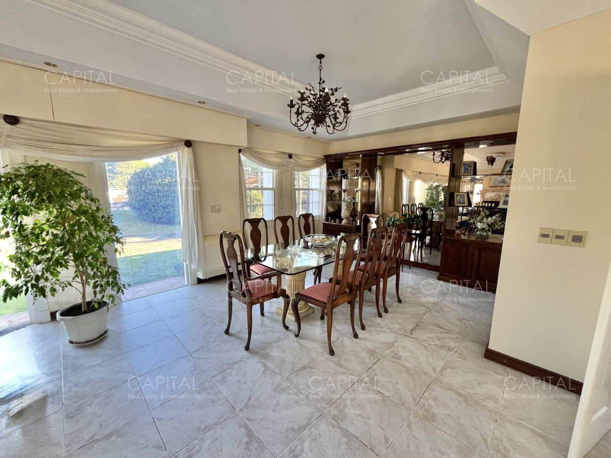 Casa ID.34561 - Casa en Venta Cuatro Dormitorios en Cantegril, Punta Del Este 