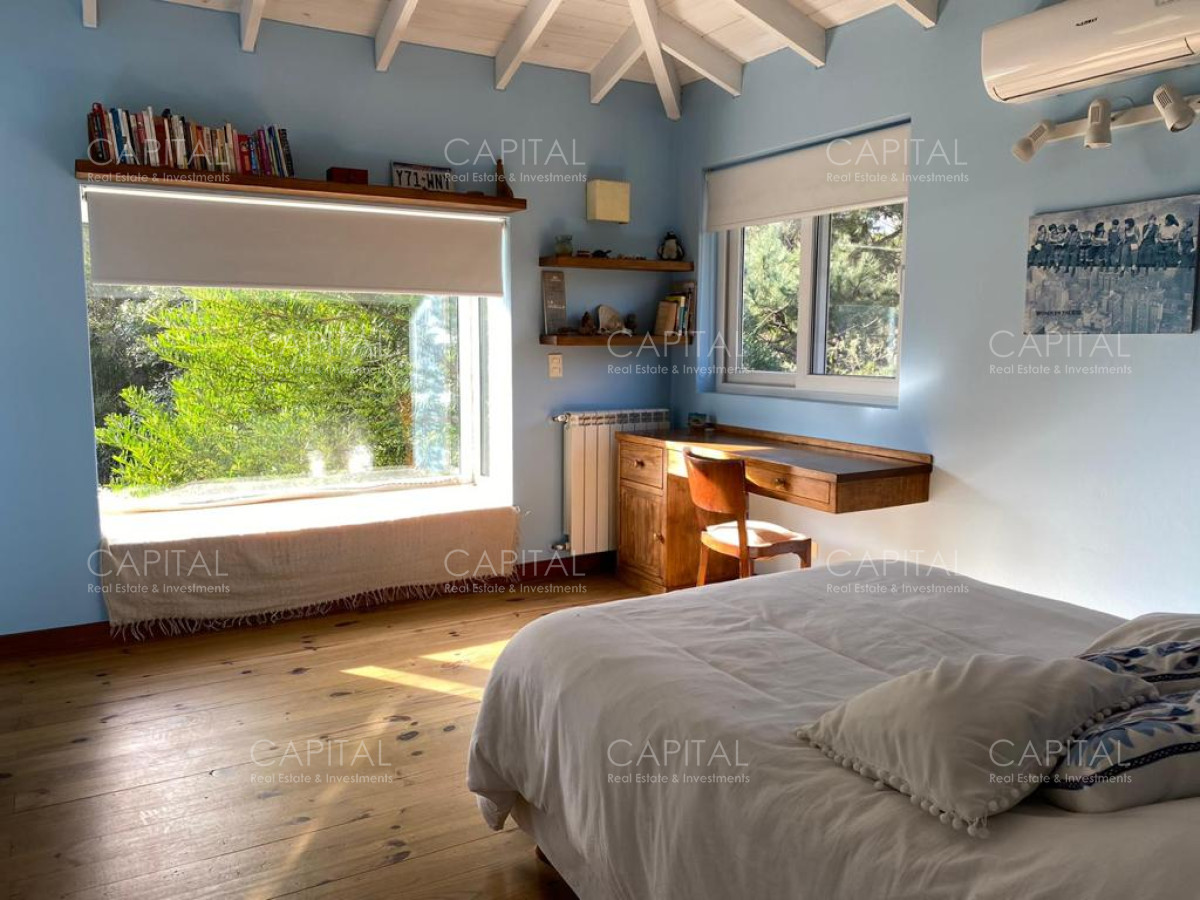 Casa ID.25894 - Espectacular casa en La Barra con gran parque con divina vista al  bosque  