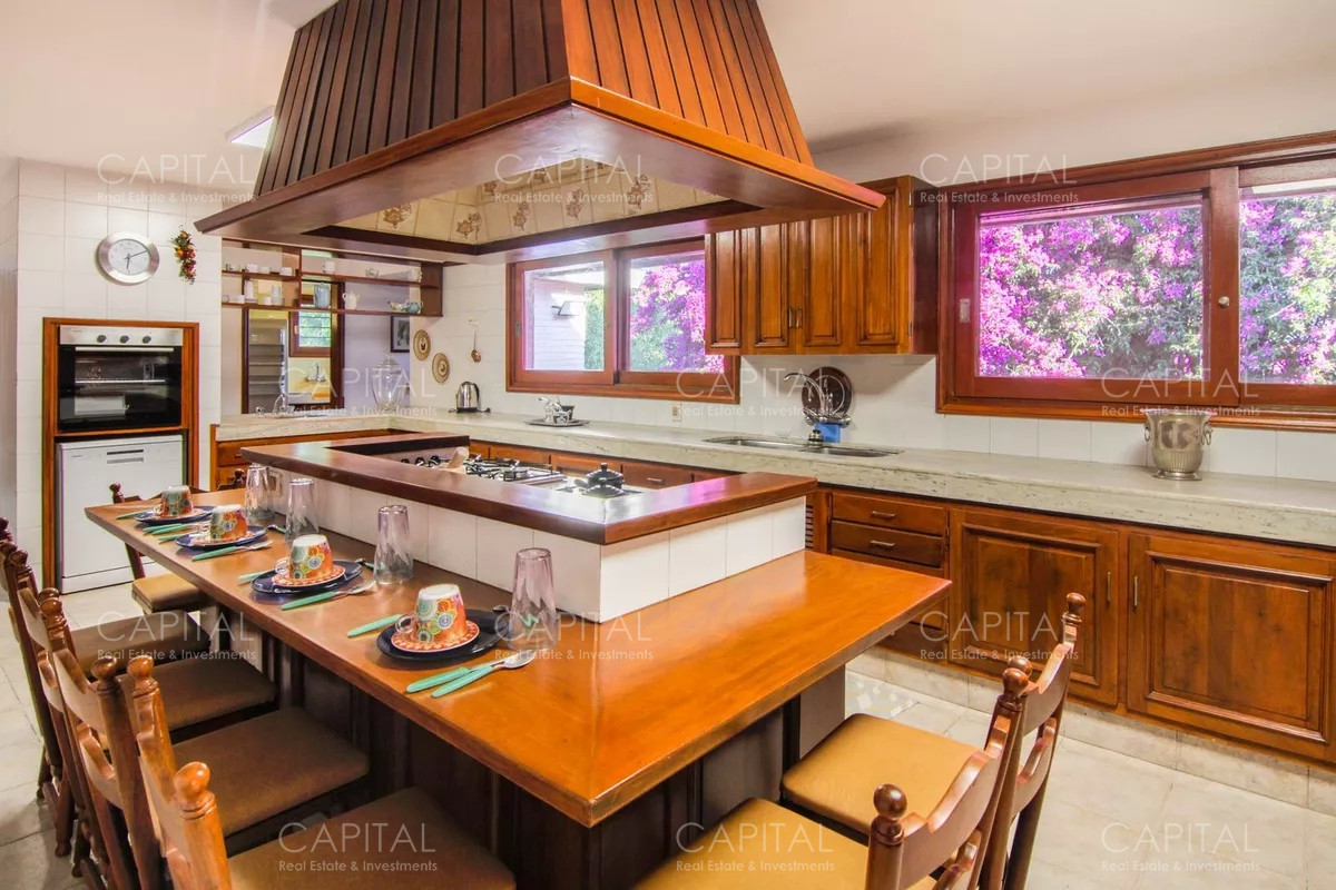 Casa ID.35380 - Casa en venta en Playa Mansa